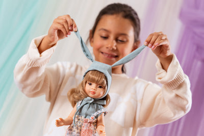 Las Amigas Articulated Doll - Manica - Puffy Pants and Hat with Ears - Paola Reina