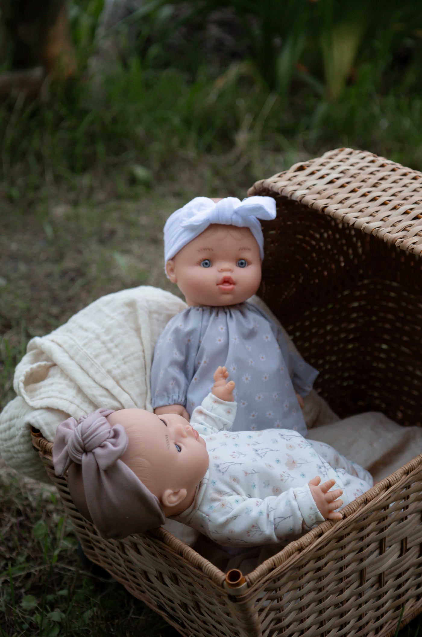 Bébé Gordis - Raky avec blouse fleurie et bandeau - Paola Reina
