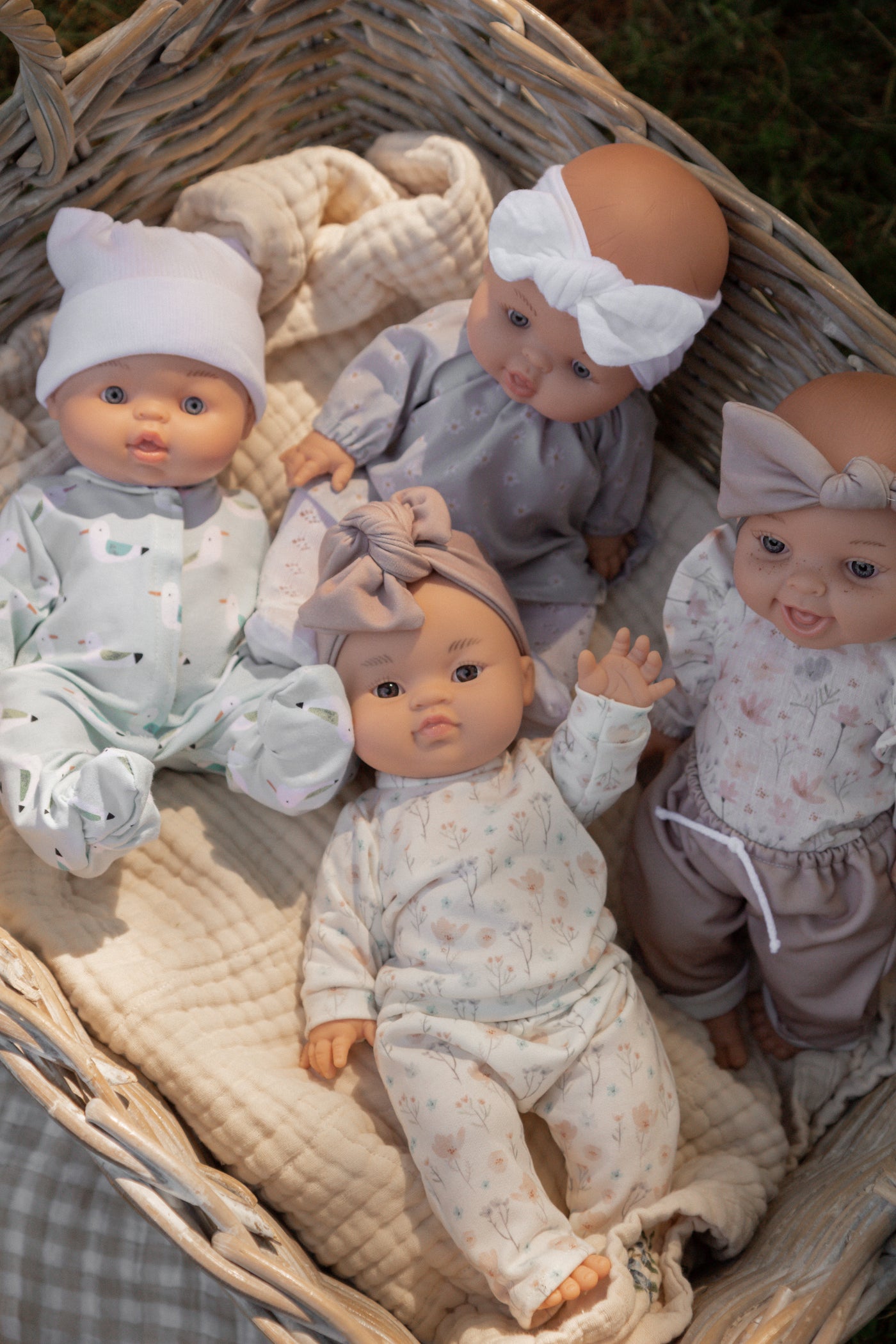 Bébé Gordis - Albert avec pyjama goéland chapeau blanc - Paola Reina