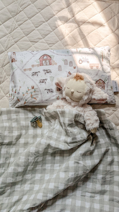 Children's pillowcase - Gedeon's farm - Veille sur toi