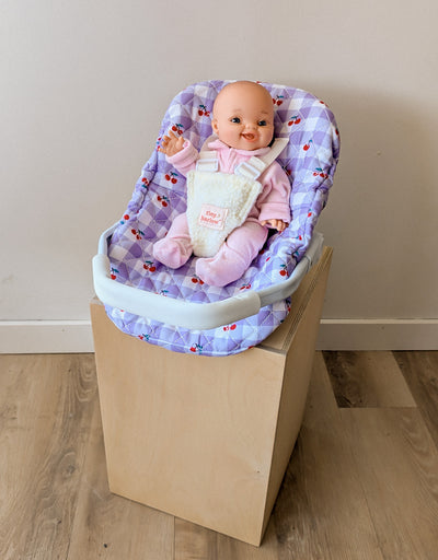 Doll Capsule - cherry - Tiny Harlow