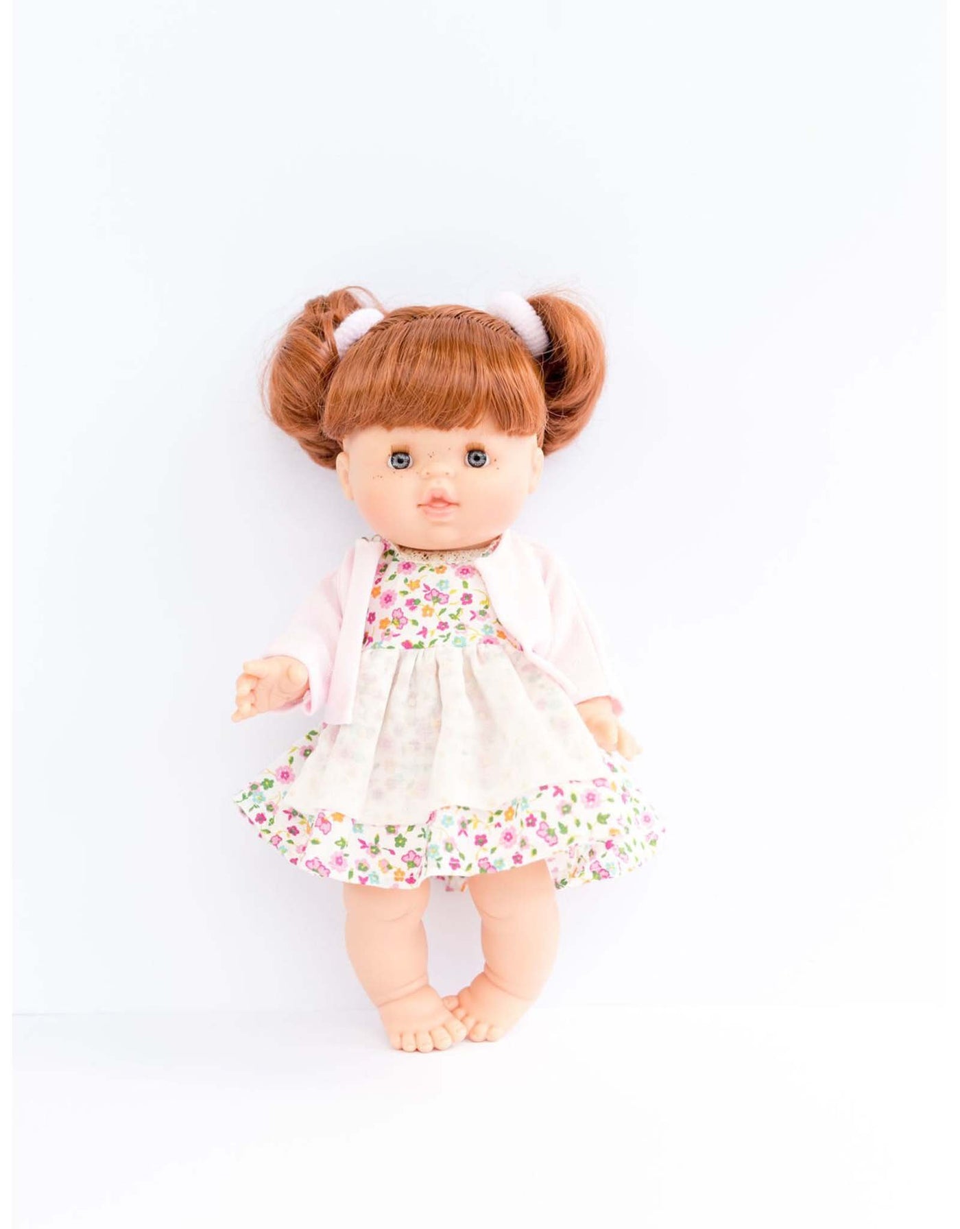 Vêtements de poupée - Robe fleurie rose et veste - Paola Reina Default marque  Paola Reina vendu par Veille sur toi